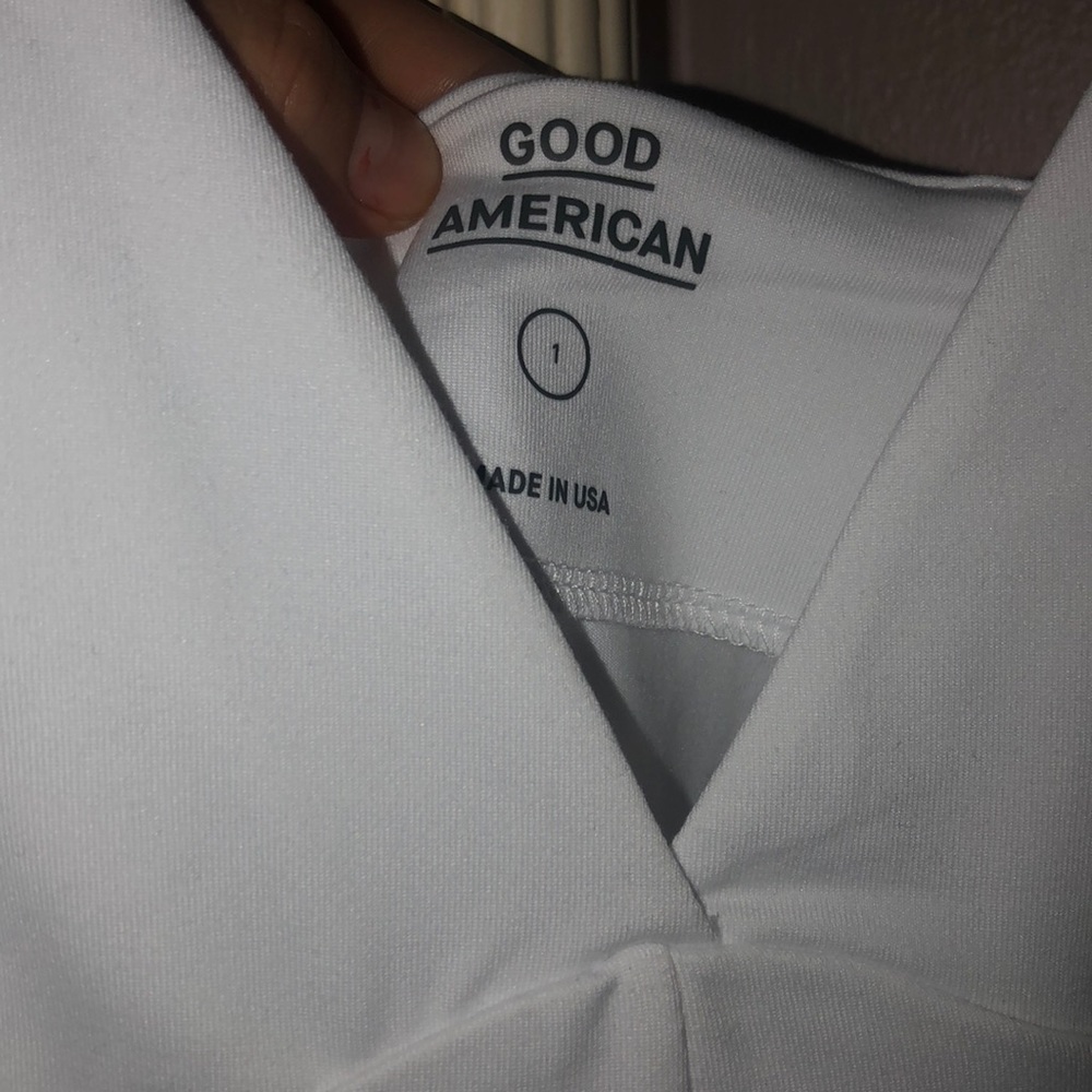 GOOD AMERICAN WHITE BODYSUIT